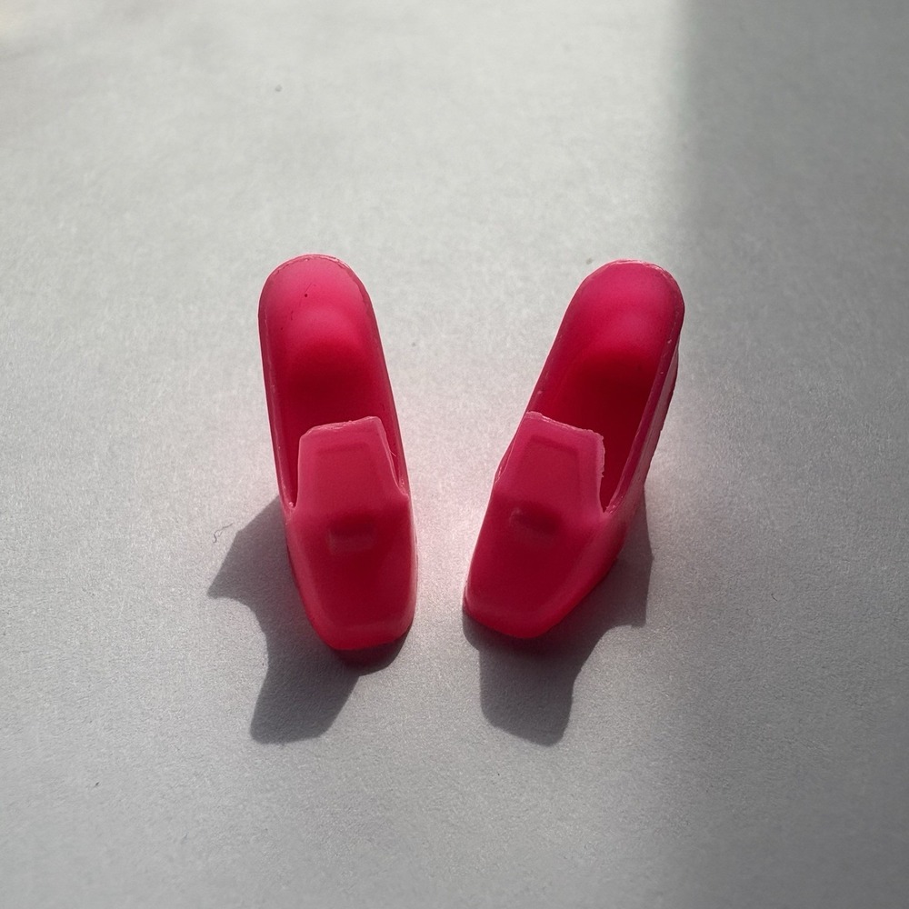 Barbie Pilgrim chunky Shoes hot pink vtg Mattel 70s Korea‎